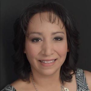 Meet your Posher, Verna